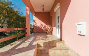 3 Bedroom Nice Home In Sikovo